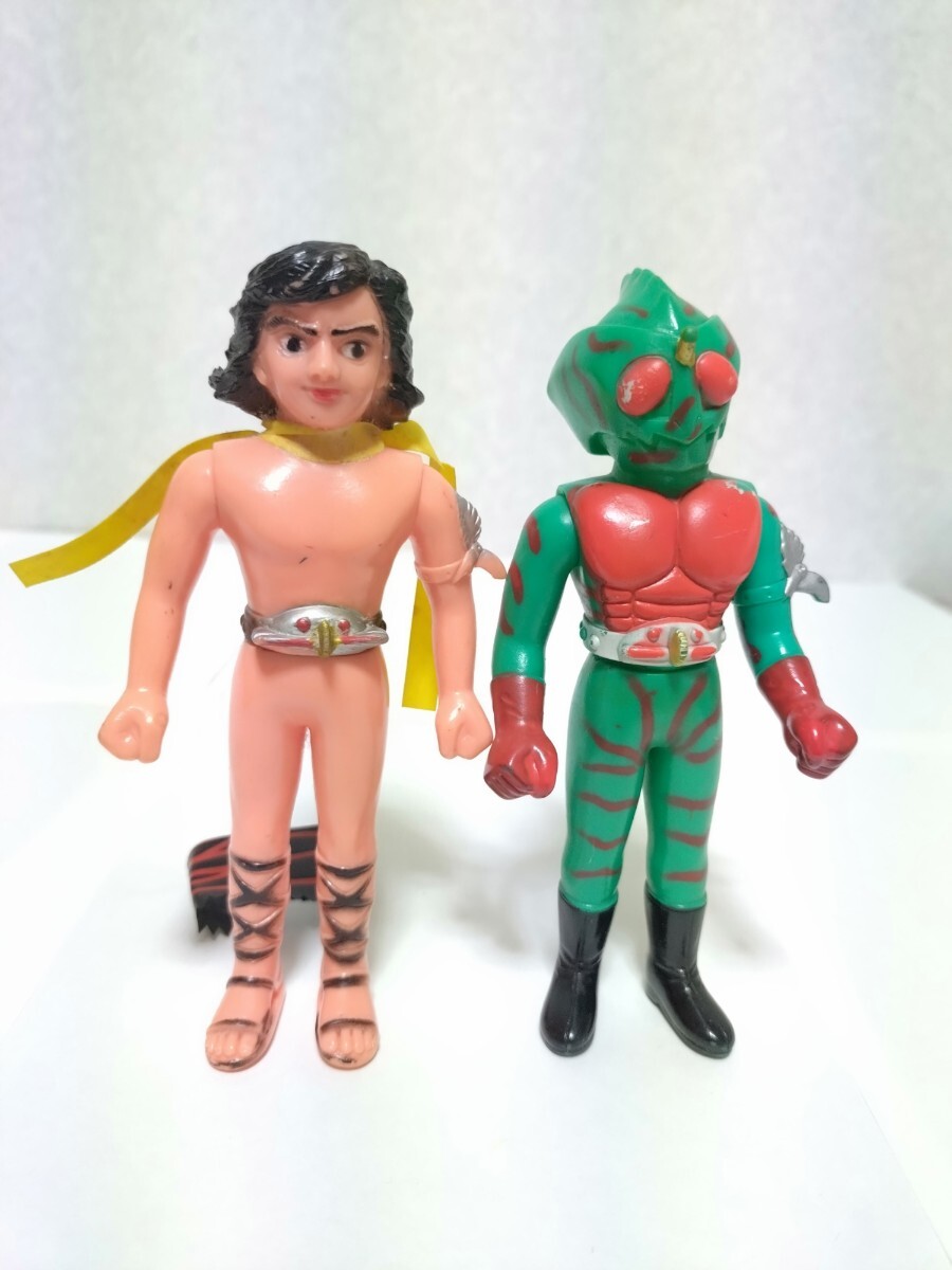 Yahoo!オークション -「仮面ライダーアマゾンソフビ Yahoo!オークション -「仮面ライダーアマゾンソフビ