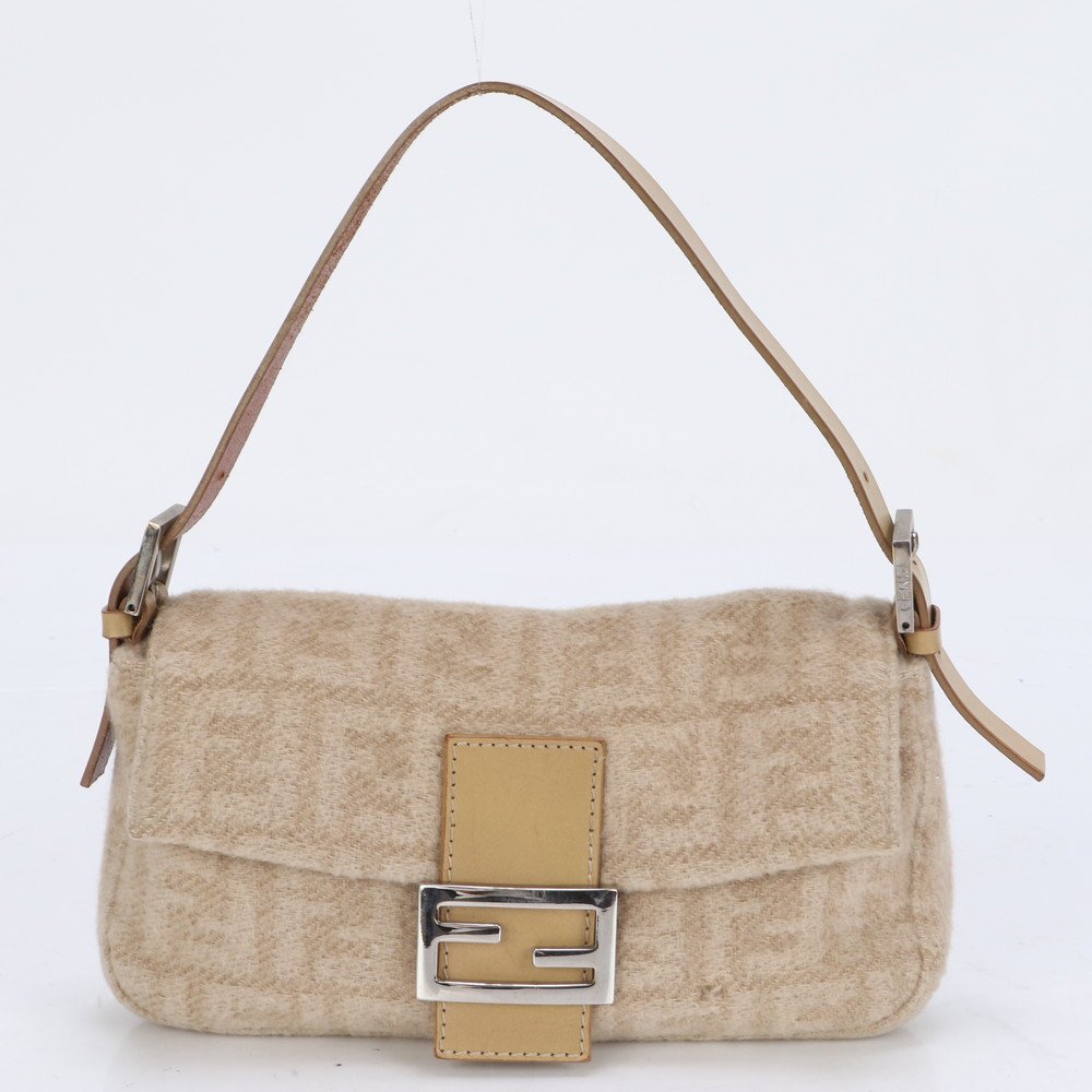 2025年最新】Yahoo!オークション -fendi マンマバケットの中古品 2025年最新】Yahoo!オークション -fendi マンマバケットの中古品