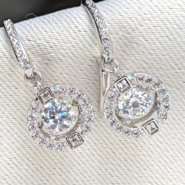 Swarovski Sparkling Dance ドロップピアス スワロフスキー Una ピアス ラウンドカット