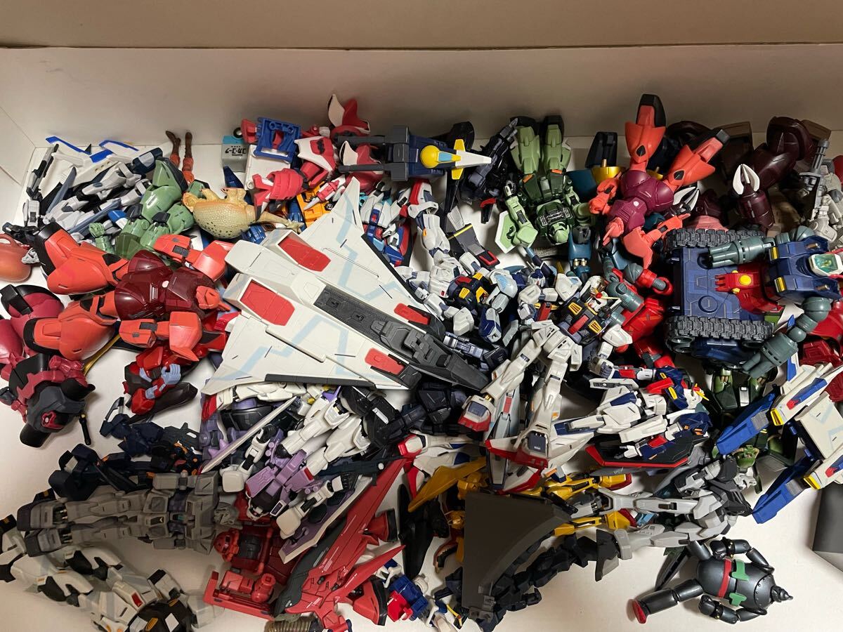 Yahoo!オークション -「ガンダム ミニフィギュア (大量 まとめ