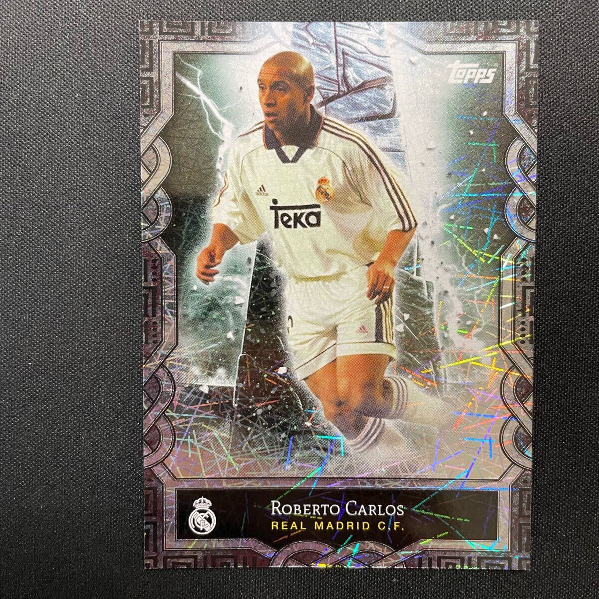 21 TOPPS ロベルトカルロス直筆サインカード 21 TOPPS ロベルトカルロス直筆サインカード