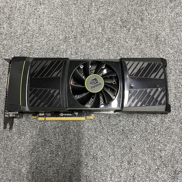 D4 NVIDIA GeForce GTX590