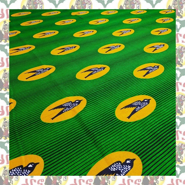 【SALE/180cm x 110cm/2ヤード】アフリカンプリント生地 barg-q97 アフリカ布 アフリカ生地 ゴールドプリント アンカラ キテンゲ