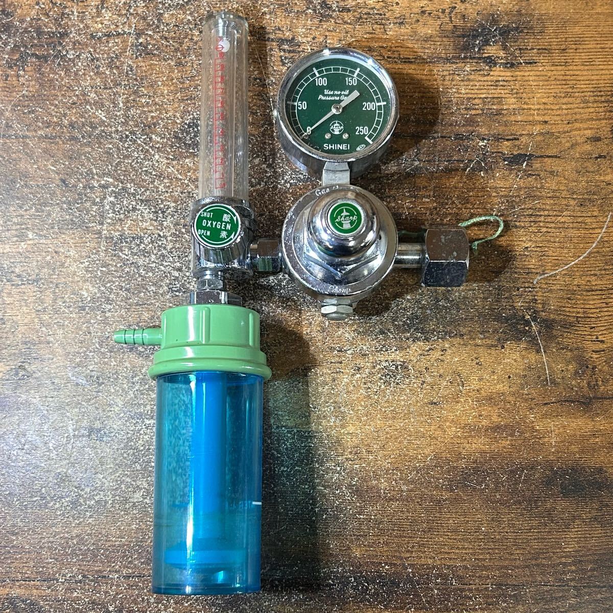 ヤマト産業 炭酸ガス 用 調整器 ( レギュレータ ) YR-200V