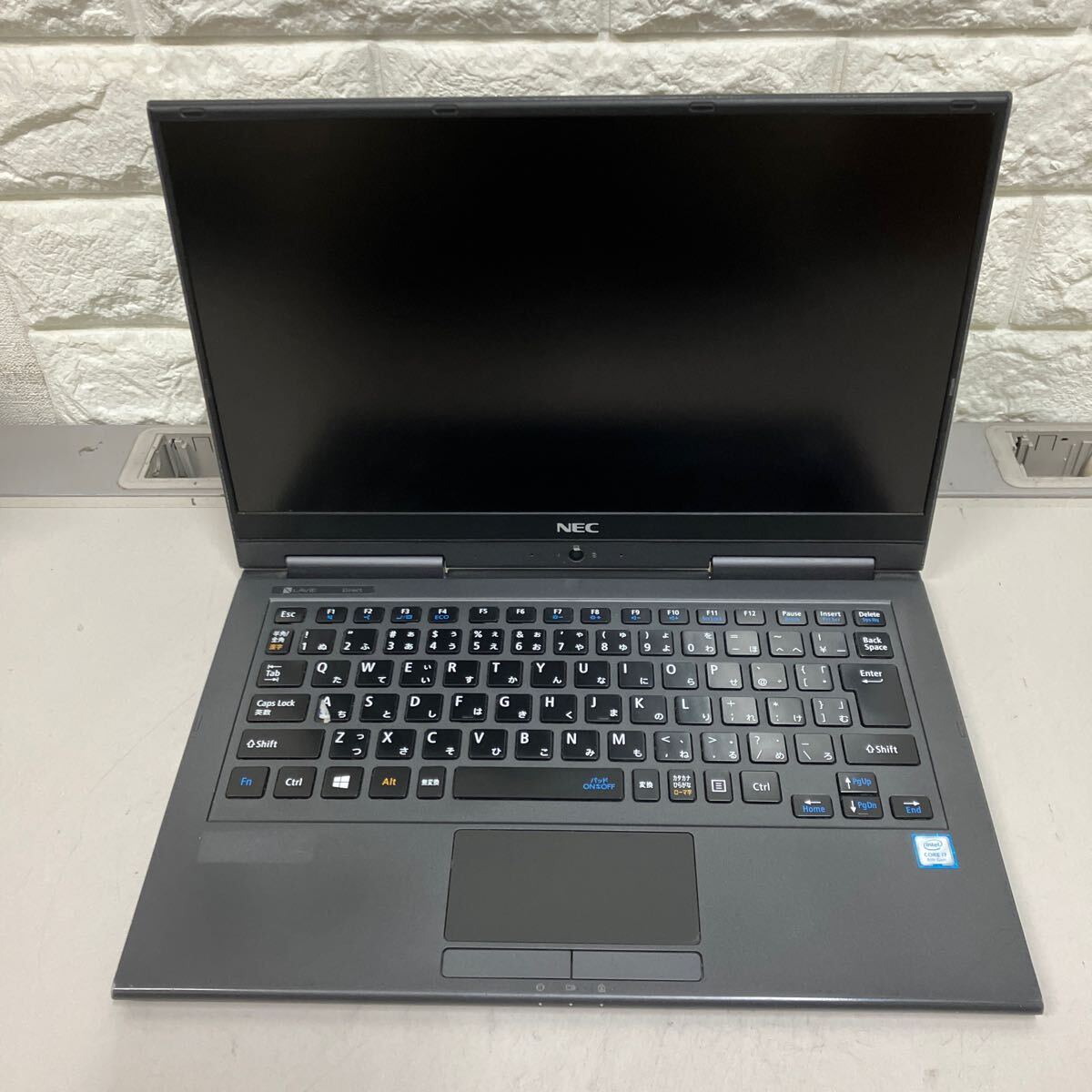 042.NEC LAVIE【第8世代 Core i7 8550U/15.6型/SSD1TB/メモリ8G