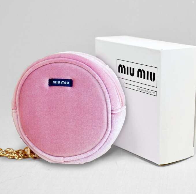Amazon.co.jp: miumiuミュウミュウ ノベルティ 小物入れポーチ