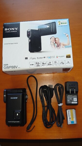 SONYプロジェクター機能付き防水ハンディカム HDR-GWP88V(美品/完全動作品)