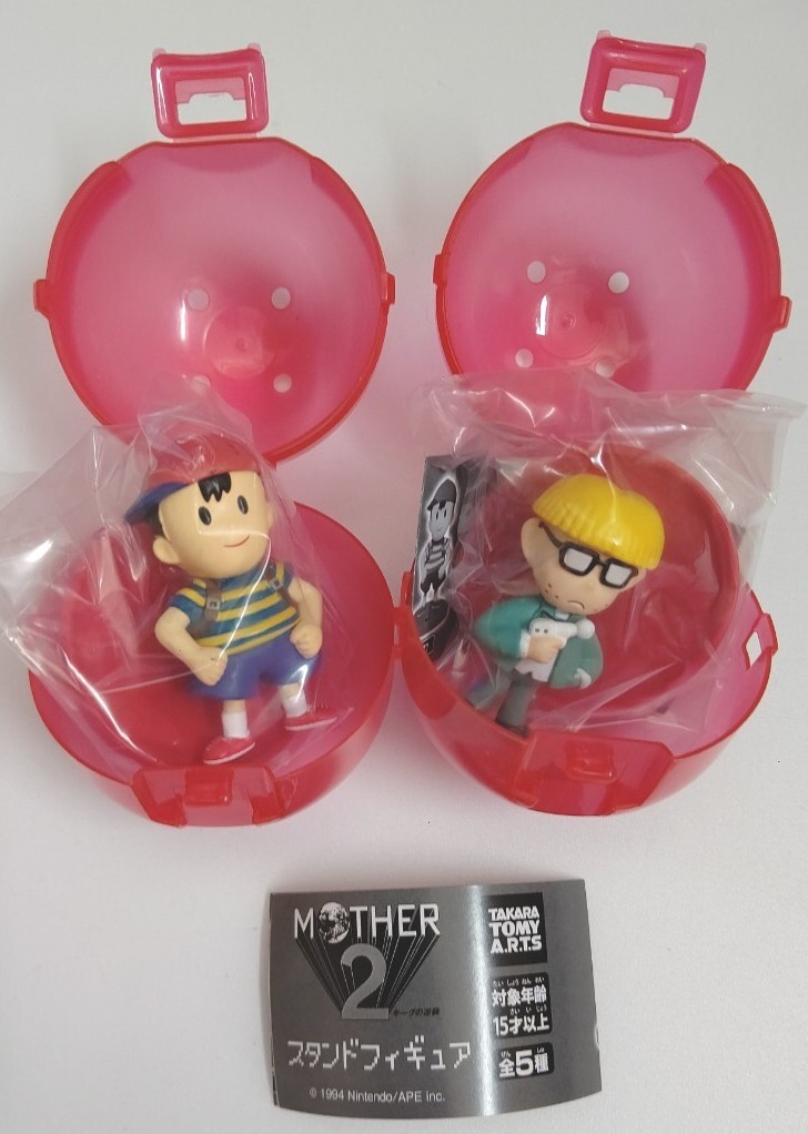 Amazon.co.jp: MOTHER2 ネス ミニフィギュア : おもちゃ