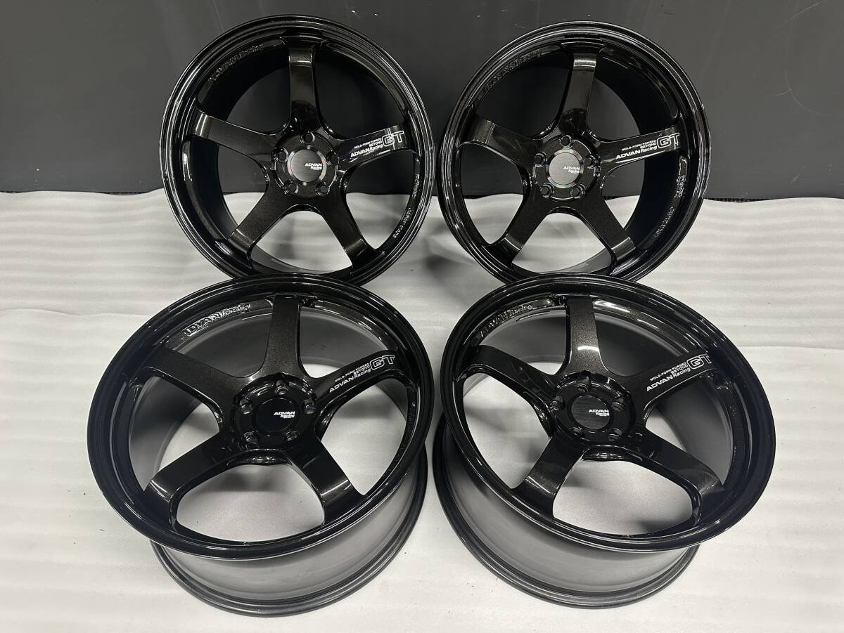 ADVAN GT 19インチ9.5J アドバン クラウン セダン 一本 ADVAN GT 19インチ9.5J アドバン クラウン セダン 一本 ADVAN