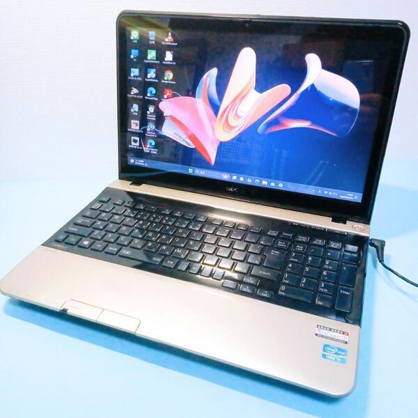 たっぷり保存 windows11 SSD 大画面 初心者オススメ すぐ使える♪NEC Lavie LS550 Core i7-3632QM 15.6インチ(解像度1366×768)