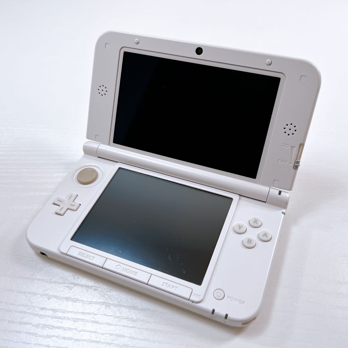 スケールモデル 新作 Yahoo!オークション -「アイルーホワイト」の落札相場・落札価格 ニンテンドー3DS LL本体