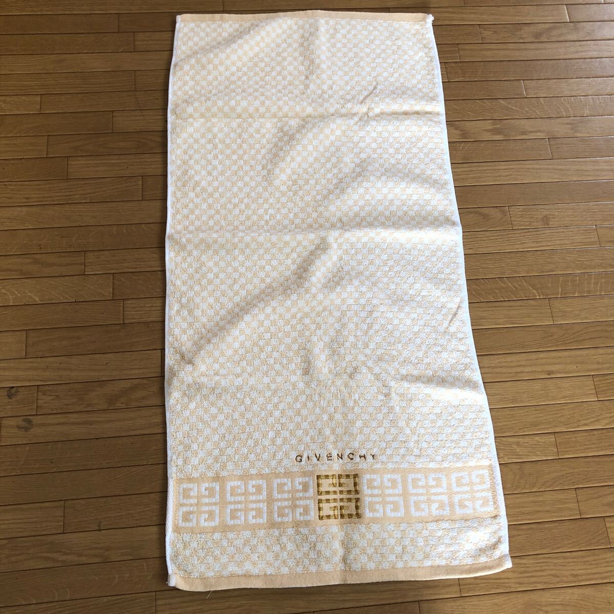 2025年最新】Yahoo!オークション -givenchy タオルの中古品 2025年最新】Yahoo!オークション -givenchy タオルの中古品