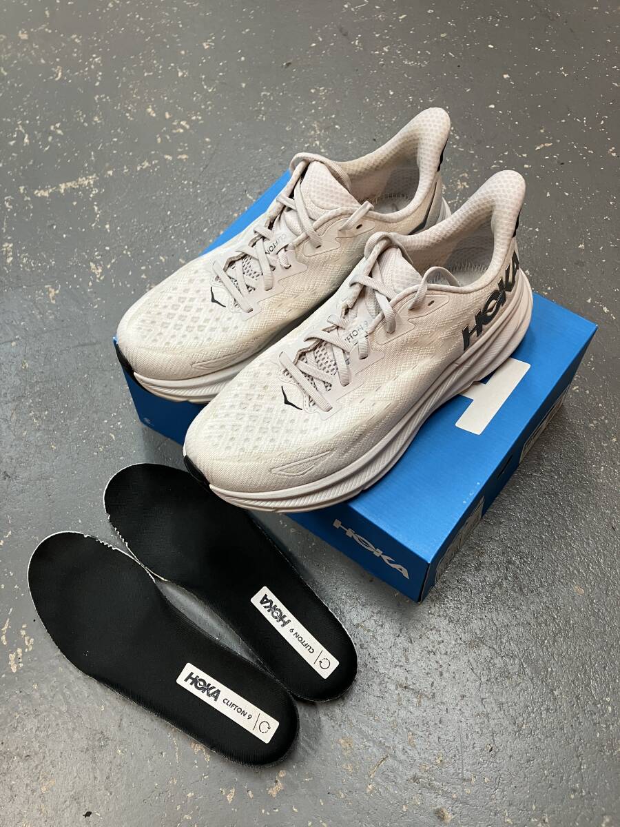 2025年最新】Yahoo!オークション -hoka クリフトン9の中古品