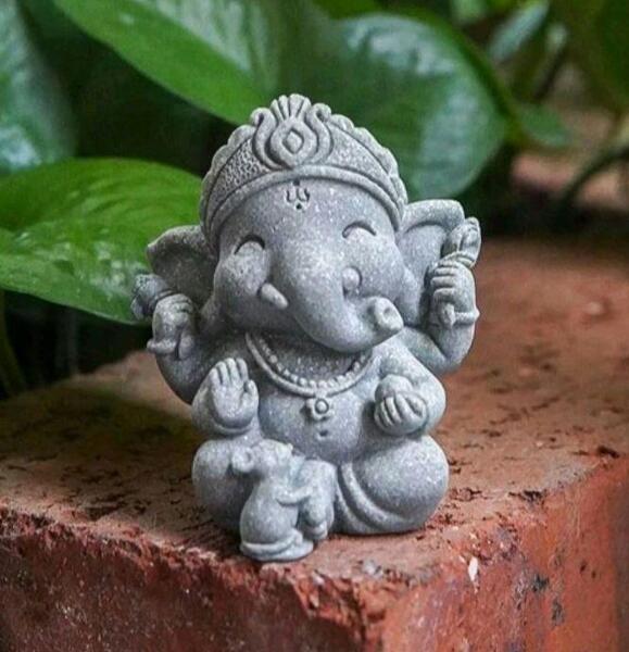 石膏樹脂ガネーシャ様のミニチュア置物 インテリア スピリチュアル 開運祈
