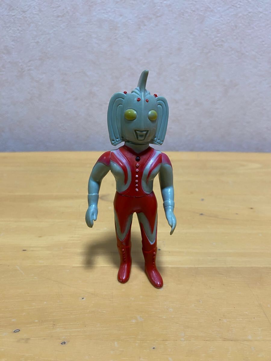 Yahoo!オークション -「ウルトラの母」(ソフビ) (ビンテージ)の Yahoo!オークション -「ウルトラの母」(ソフビ) (ビンテージ)の