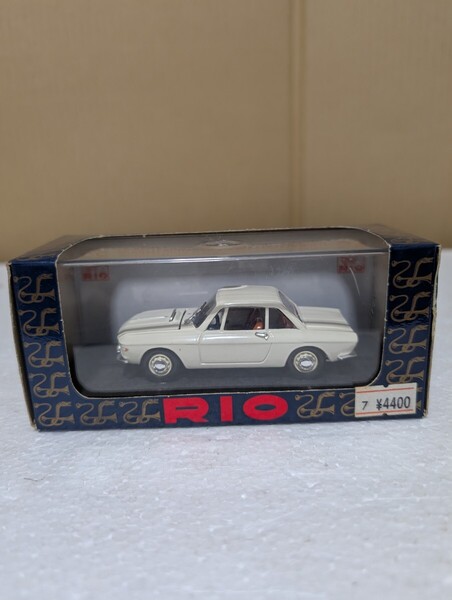 絶版ミニカー 1/43 RIO LANCIA FULVIA COUPE 1200 1965年 ワイパー外れ 訳ありMADE IN ITALY