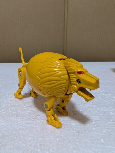 1984年 昭和当時物 昭和レトロ BANDAI バンダイ タマゴラス E-6 ライオン MADE IN JAPAN