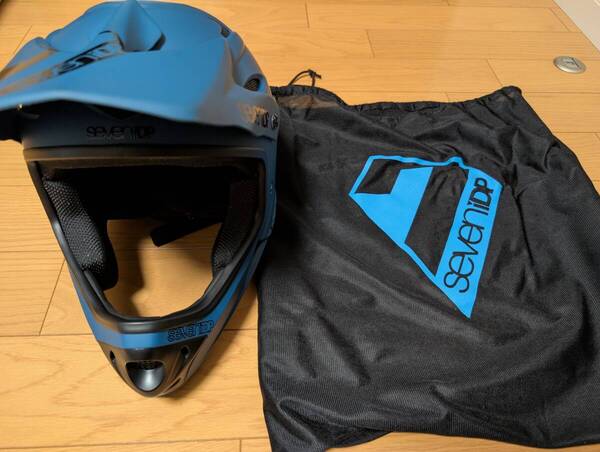 未使用★7iDP M1 フルフェイスヘルメット 2020年 / Diesel Blue / Mサイズ