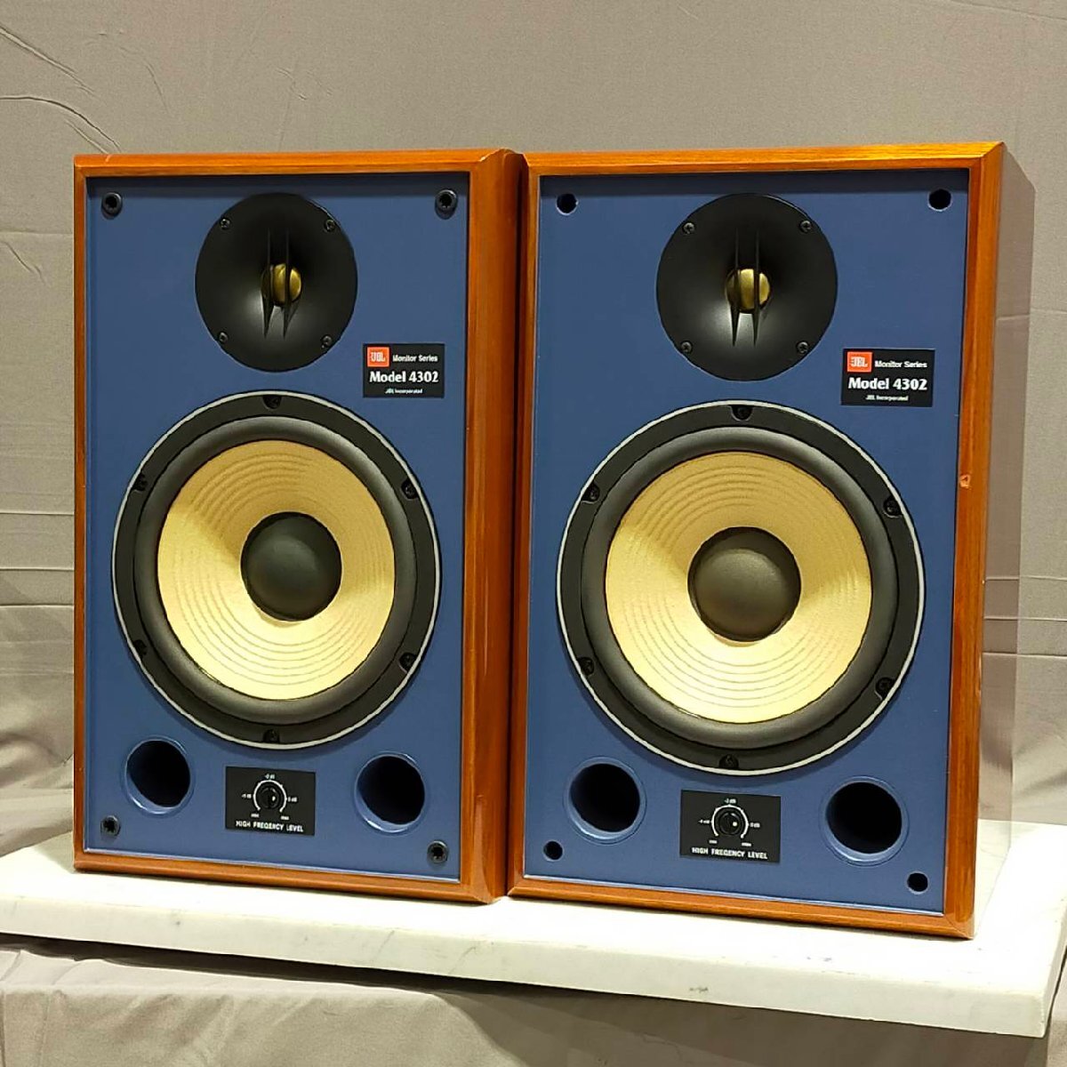 Yahoo!オークション -「jbl4302」の落札相場・落札価格 Yahoo!オークション -「jbl4302」の落札相場・落札価格