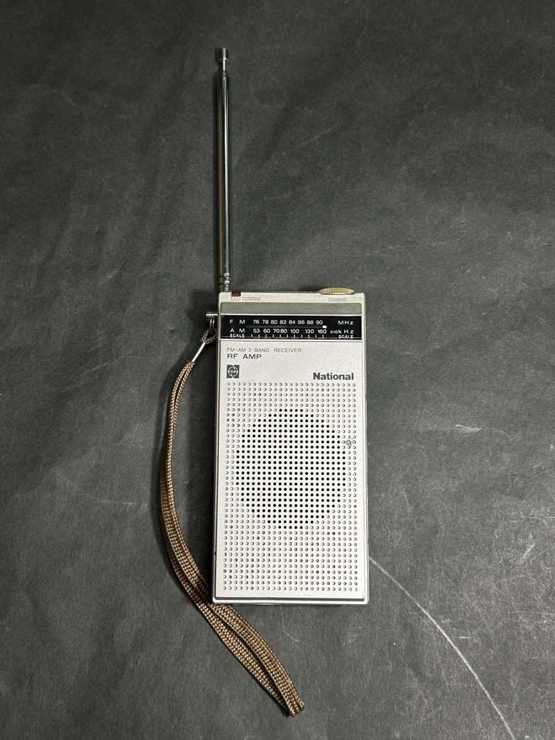 美品☆日本製！希少 National松下電器 RF-566 AM / FMラジオ