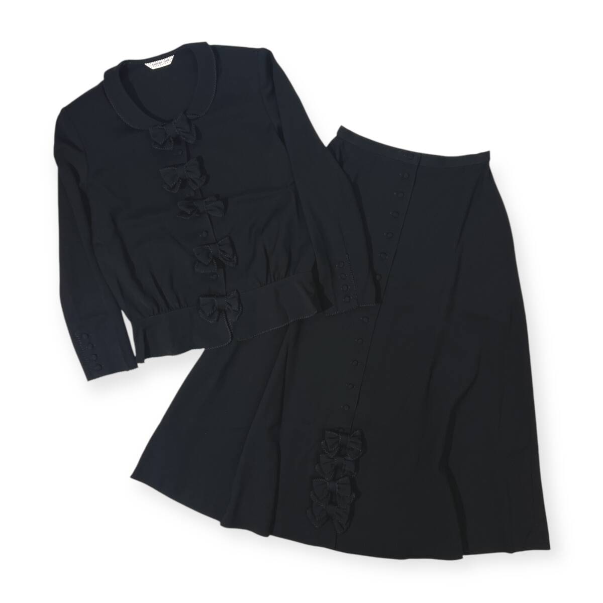 KANEKO ISAO  セットアップ　スーツ　美品 KANEKO ISAO（スーツ）のフリマアイテム一覧