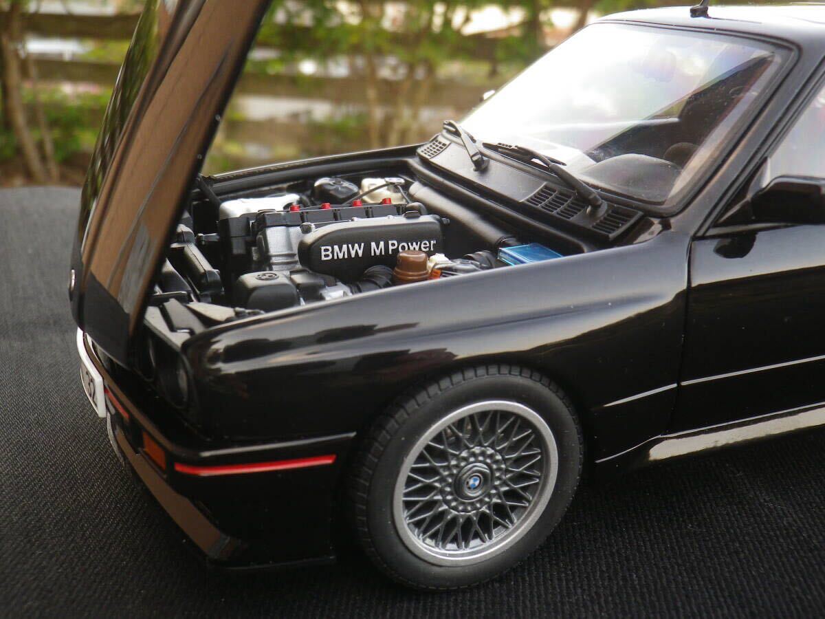 B30 1:18 AUTOART AUTO ART BMW 3.0 CSI CSL MET. BLUE NMINT