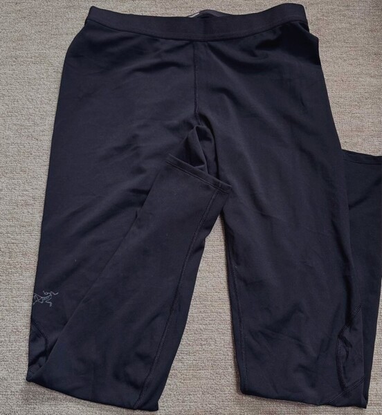 ★新品同様 アークテリクス ARC'TERYX タイツ ベースレイヤー 黒 L