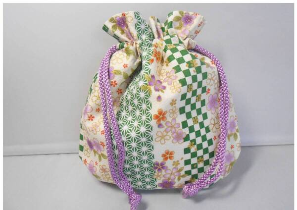 弓道 弦巻・小物入れ 緑市松と麻に紫桜柄 ハンドメイド品