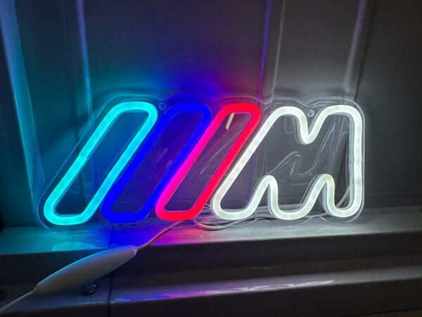 BMW ネオンサイン お部屋の装飾 ガレージ装飾 LED 看板 LED アメリカン インテリア ネオン看板 ネオン管 ライト ハワイ m3 m4 m5 ベンツ