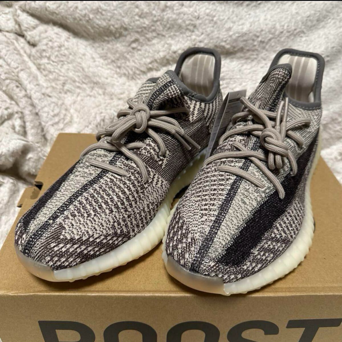 2025年最新】Yahoo!オークション -yeezy boost 350 v2 27.5の 2025年最新】Yahoo!オークション -yeezy boost 350 v2 27.5の