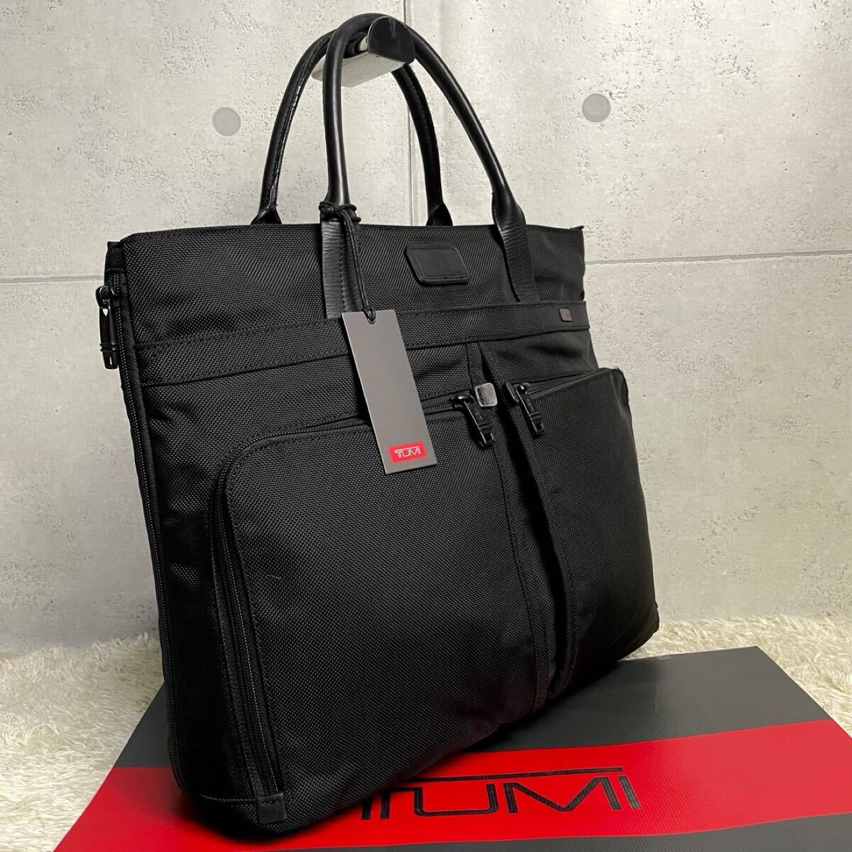 Yahoo!オークション -「tumi コンパニオントート」(トゥミ) (と Yahoo!オークション -「tumi コンパニオントート」(トゥミ) (と