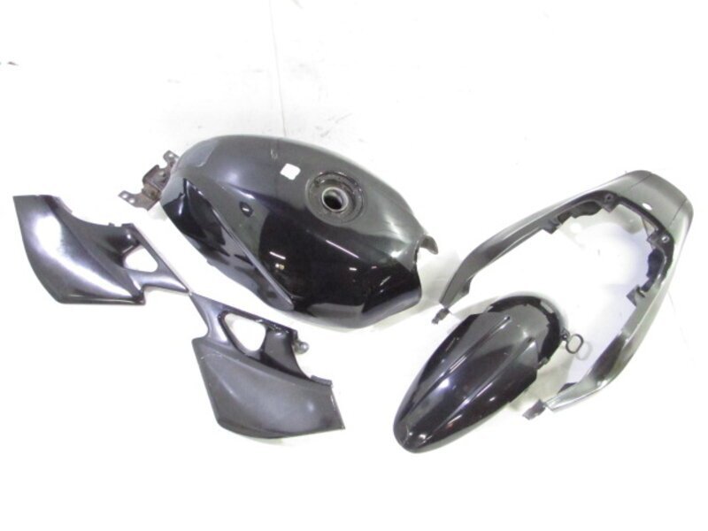 2025年最新】Yahoo!オークション -バリオス250 タンクの中古品