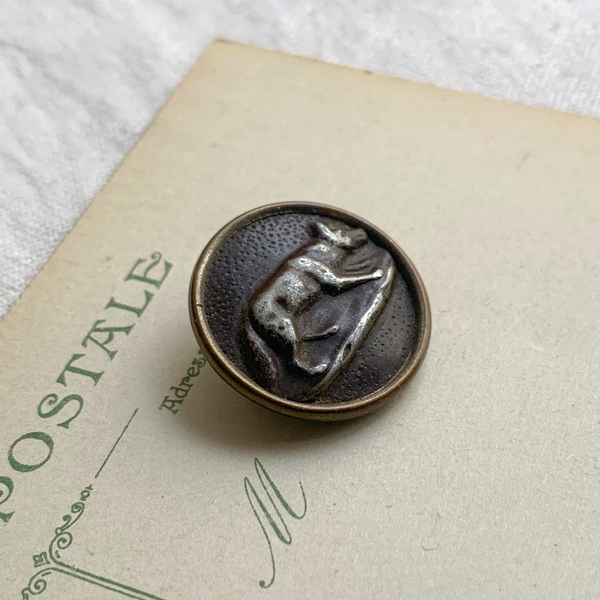 フランス パリ 19世紀後期 M.F.B.P. Grenoble社 狼 φ23mm 狩猟犬 ボタン ハンティング ジャケット ジビエ 焚き火 メタル アンティーク