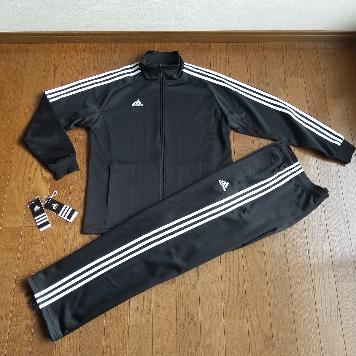 Yahoo!オークション -「adidasアディダスclimalite」(上下セット Yahoo!オークション -「adidasアディダスclimalite」(上下セット