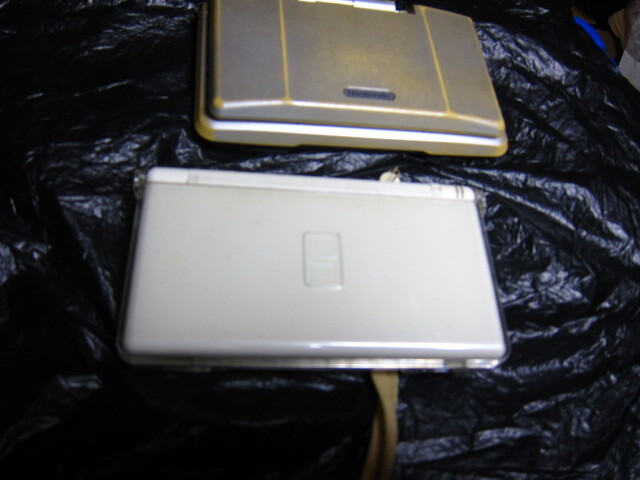 Yahoo!オークション -「ジャンク」(DS Lite) (ニンテンドーDS Yahoo!オークション -「ジャンク」(DS Lite) (ニンテンドーDS