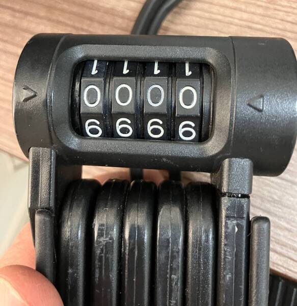 【設定可能ダイヤル式】 ブレードロック フレーム装着ケース付き 折りたたみ 盗難防止 自転車 バイク