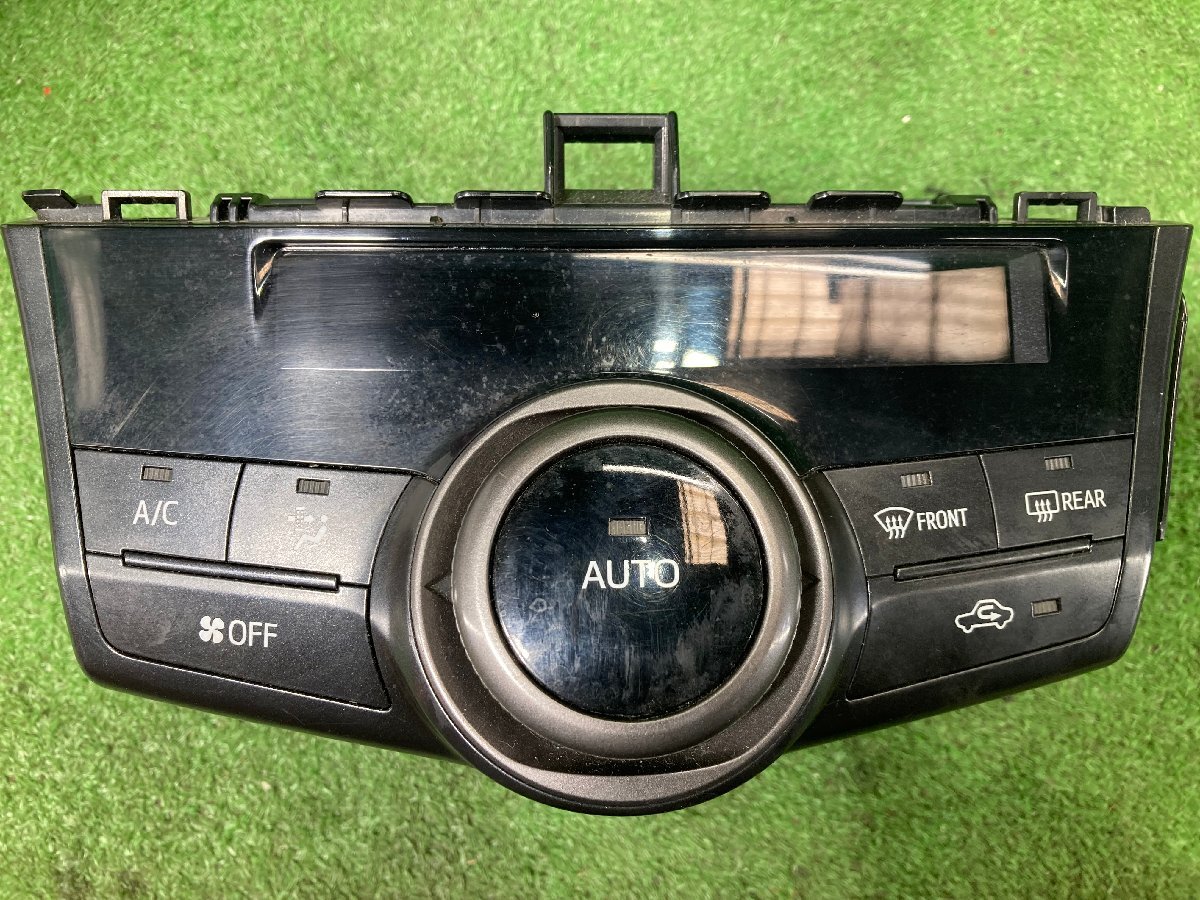 2025年最新】Yahoo!オークション -プリウスα純正パネルの中古品