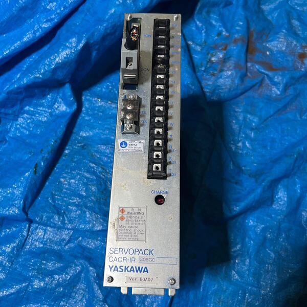 Yaskawa 安川電機 サーボアンプ CACR-IR30SGC