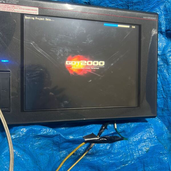 三菱電機 タッチパネル GT2710-STBD-040