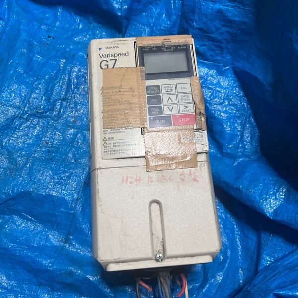 YASKAWA 安川電機 インバーター CIMR-G7A23P7