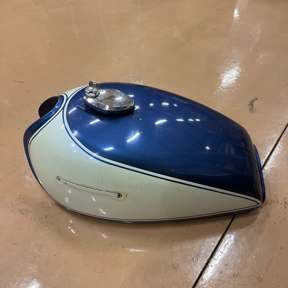 2025年最新】Yahoo!オークション -kz900 タンクの中古品・新品