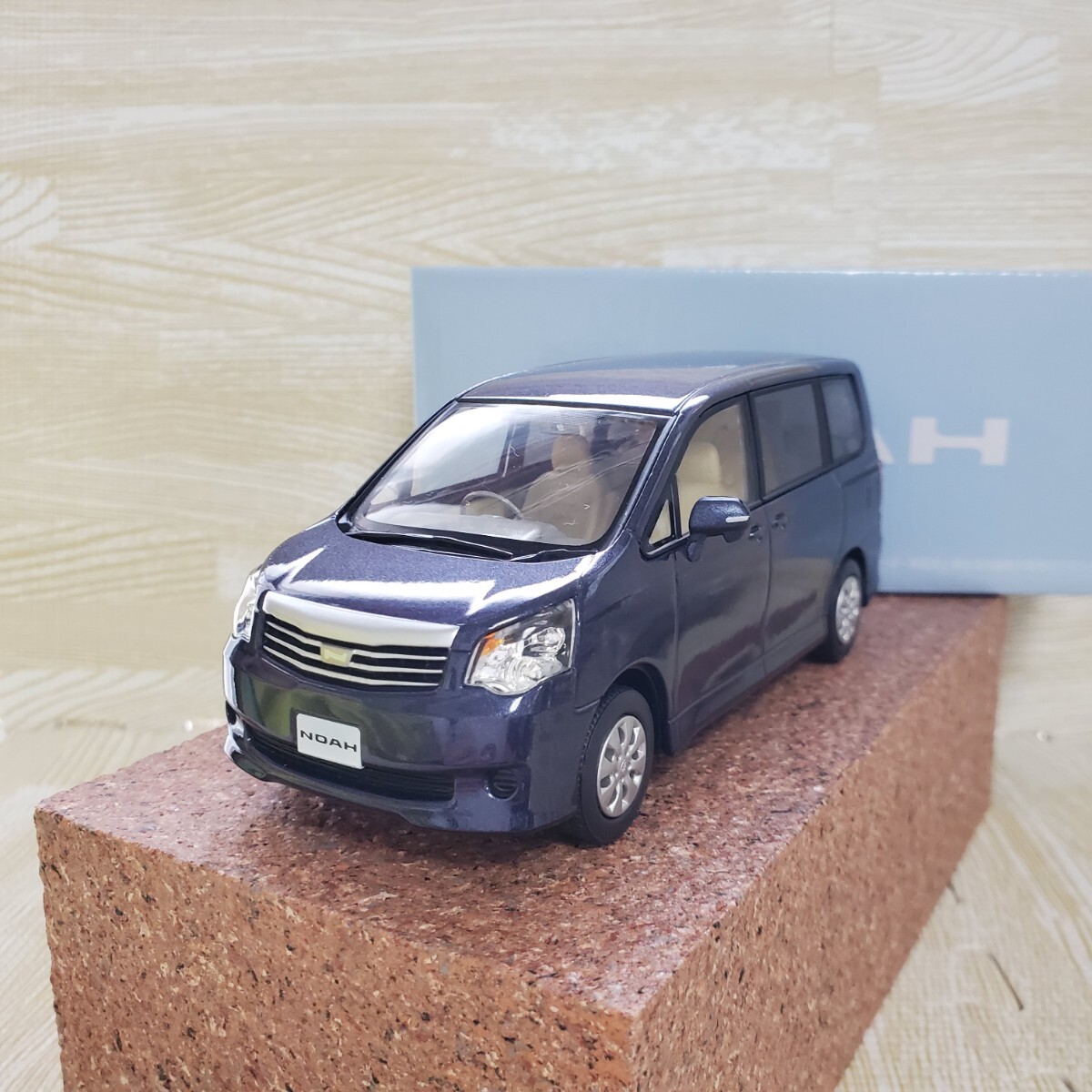 2025年最新】Yahoo!オークション -トヨタ カラーサンプル ノア 2025年最新】Yahoo!オークション -トヨタ カラーサンプル ノア