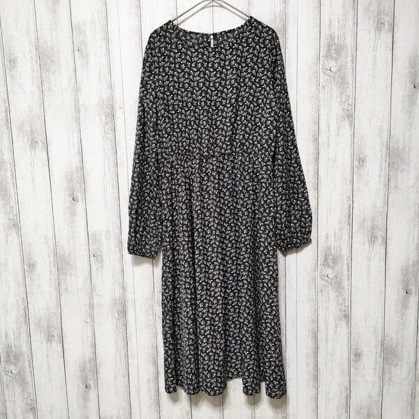 SHEIN シーイン (M) フラワーシルエット ワンピース