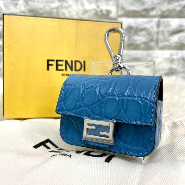 超美品 FENDI フェンディ バケット チャーム クロコ AirPodsケース