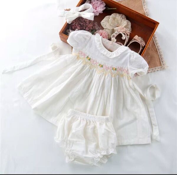 新品 スモッキング ワンピース 無地 白 パンツ付き 髪飾り付き 3点セット 半袖ワンピース 子供服 ピンク 女の子 ベビー服 95