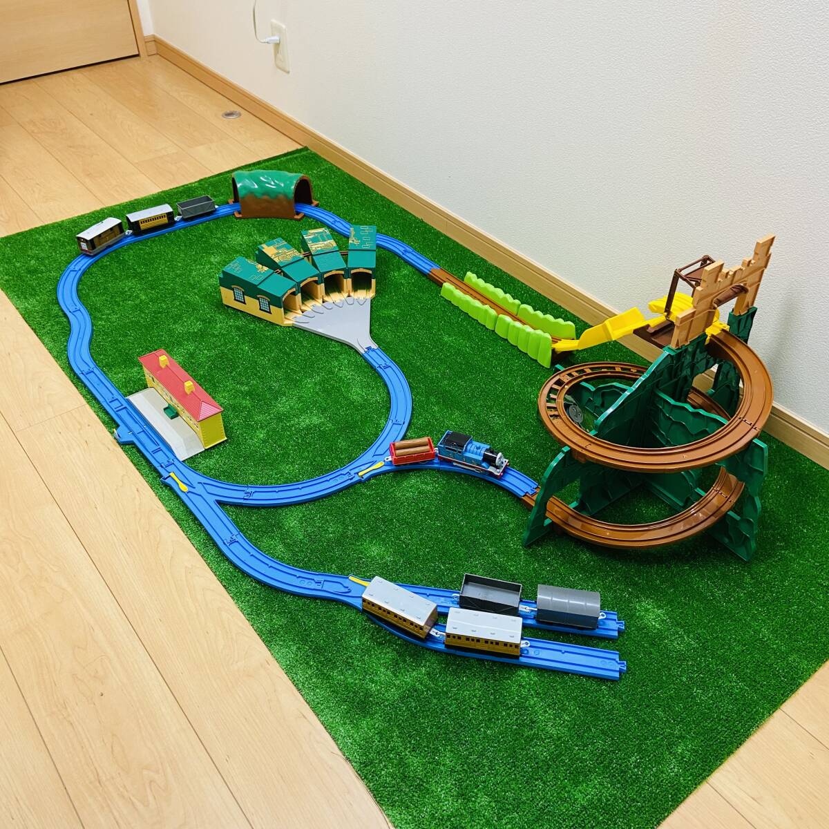 Yahoo!オークション -「プラレール トーマスどきどきマウンテン Yahoo!オークション -「プラレール トーマスどきどきマウンテン