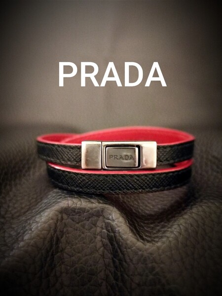 美品 PRADA プラダ ブレスレット レザー サフィアーノ 2重 バングル 正規品