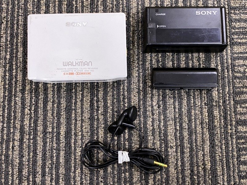 Yahoo!オークション -「sony wm-702」(カセットプレーヤー Yahoo!オークション -「sony wm-702」(カセットプレーヤー