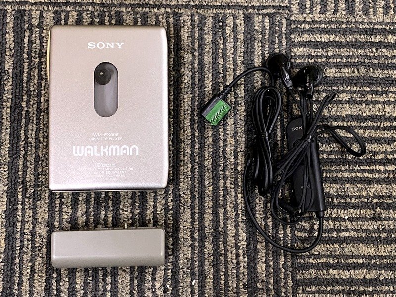 Yahoo!オークション -「♯606」(カセットプレーヤー