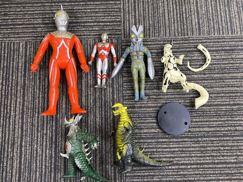 韓国 ファッション通販 Yahoo!オークション -「バルタン星人 ソフビ」(ビンテージ) の ウルトラマン